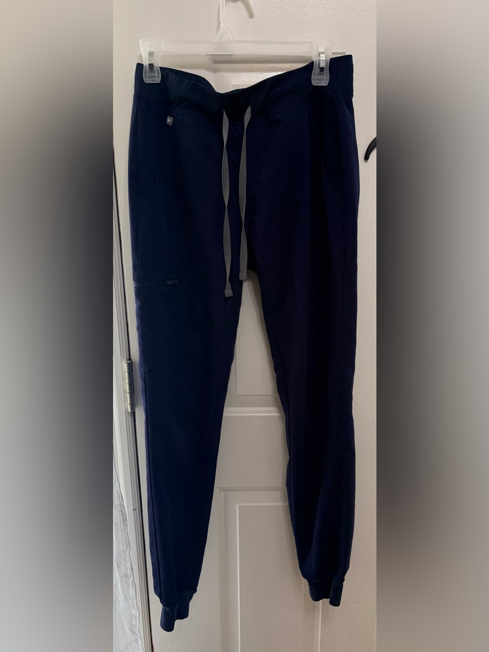 Zamora joggers small Tall